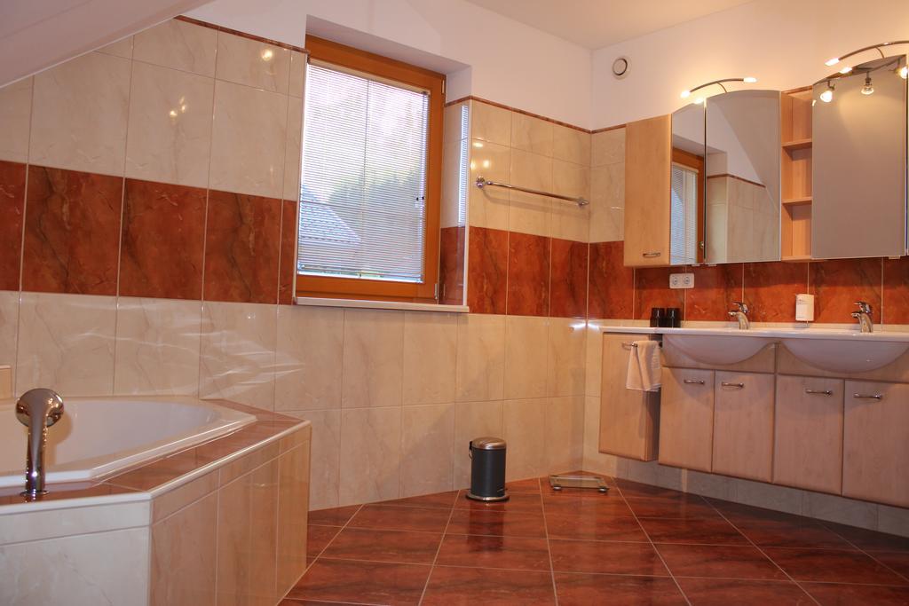 Chalet Muehle Ленгенфельд Номер фото